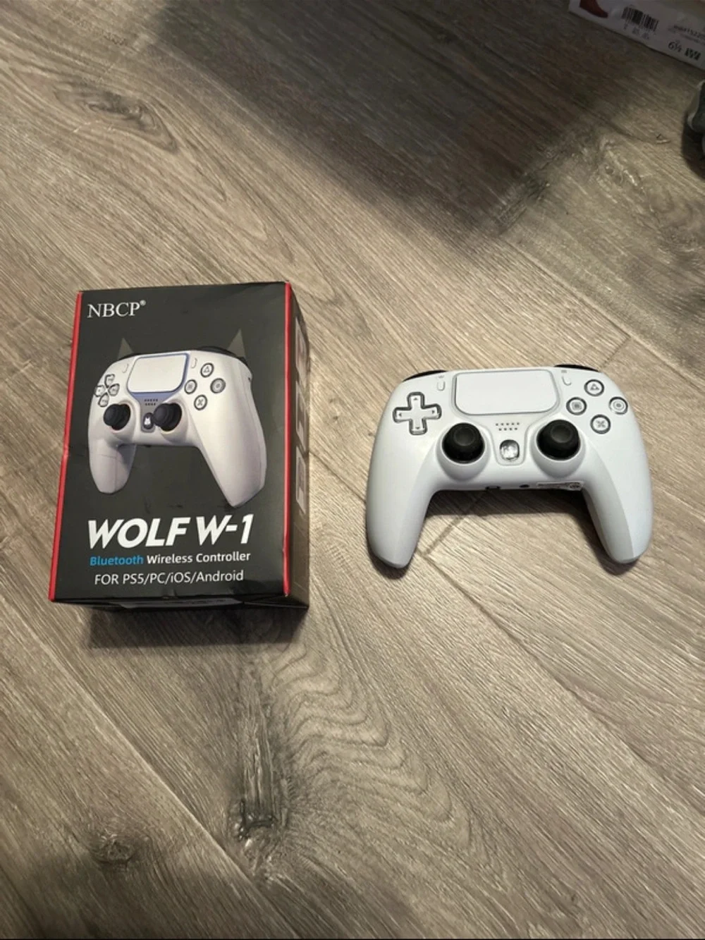 Wolf W-1 White Bluetooth Wireless Gaming Controller for PS5 PC iOS Android